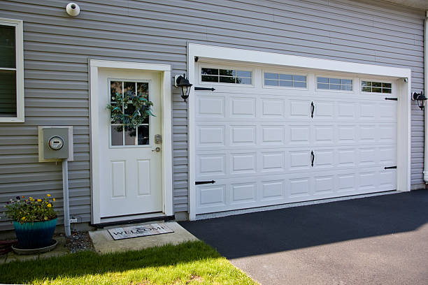 24/7 Emergency Garage Door Panel Replacement experts in Burwell, NE